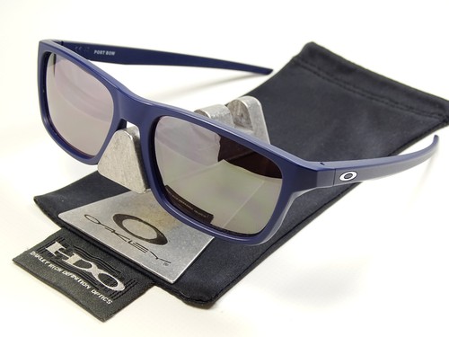 Oakley port bow - port,